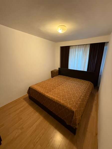 Panduri stradal Spitalul Burghelea Bloc 1996 Ap 3 camere decomandat